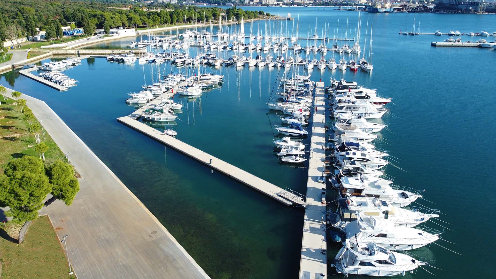 Letecký pohled na Marina Polesan
