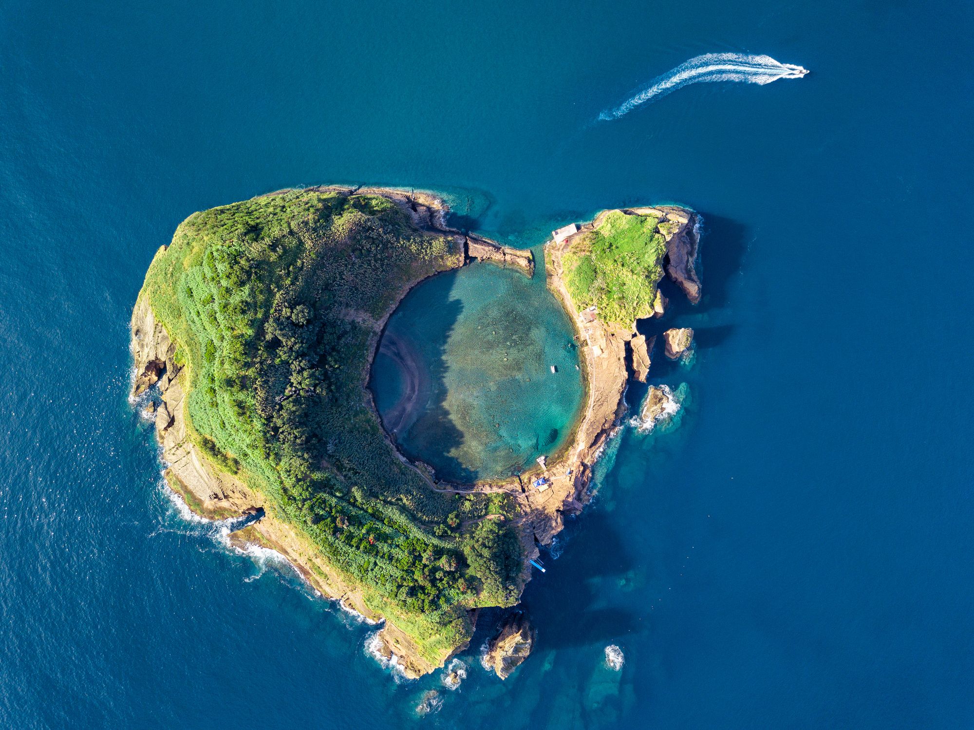 Ilhéu de Vila Franca do Campo ob São Miguelu