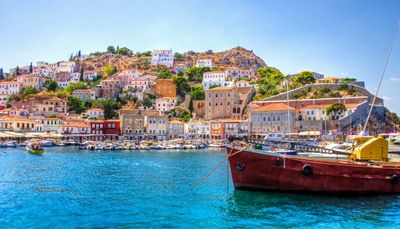Pohodový výlet na jachtě v západní části Egejského moře - 7denní itinerář kolem Saronských ostrovů