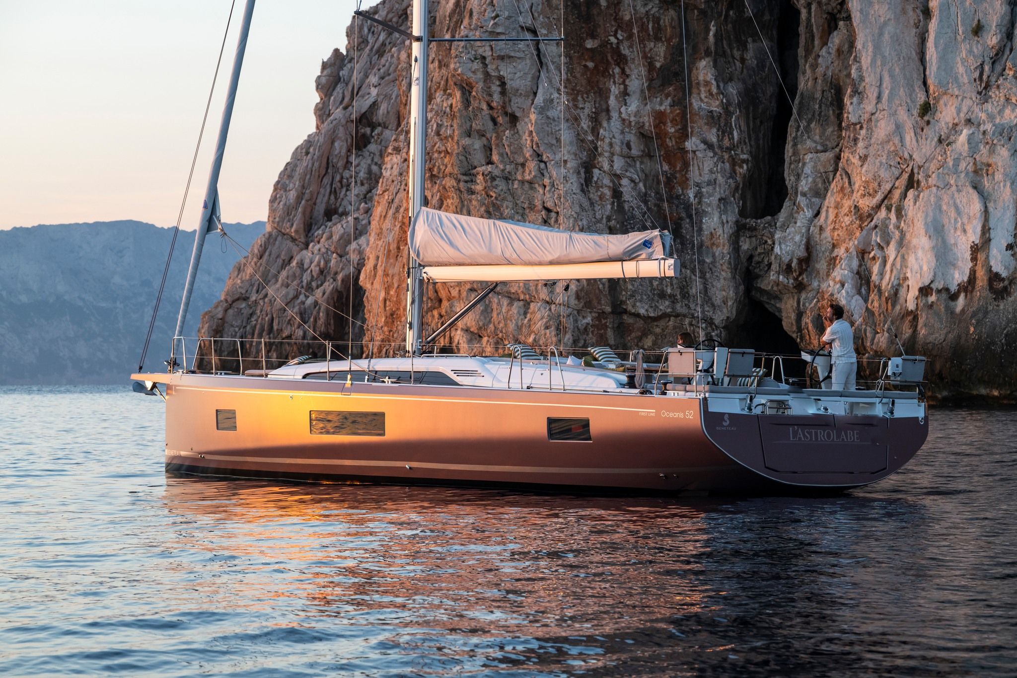 Beneteau Oceanis 52