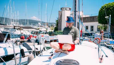 Lo esencial para viajar navegando - ¿Qué llevar en tu próximo viaje en barco?