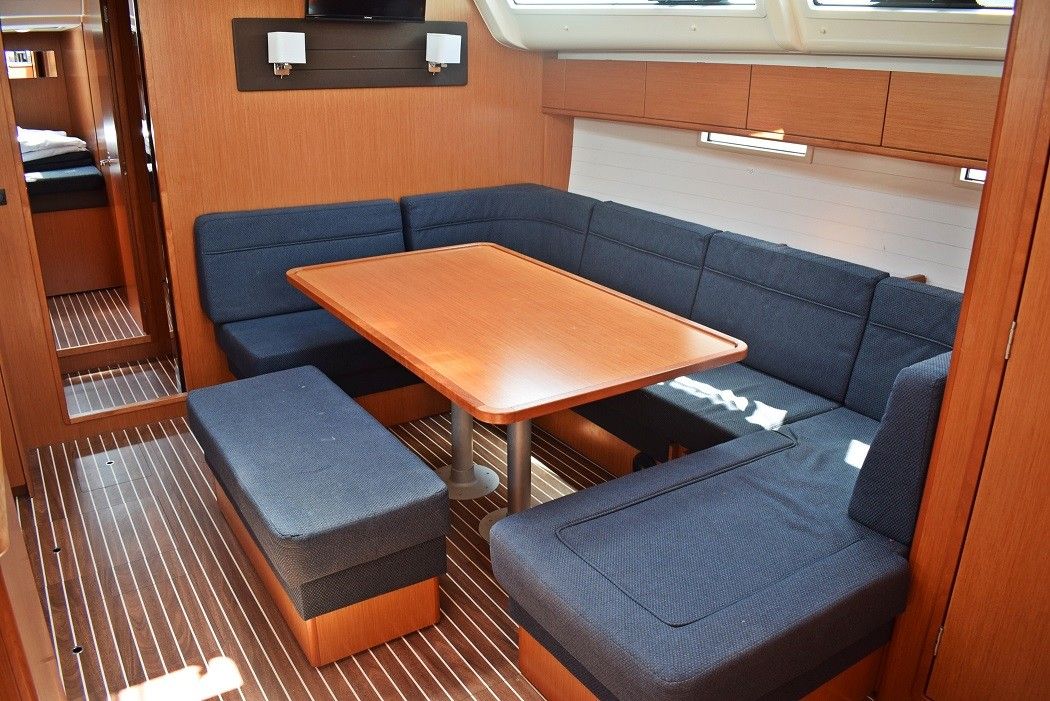 Bavaria Cruiser 51 | Moon