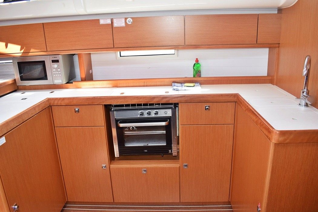 Bavaria Cruiser 51 | Moon