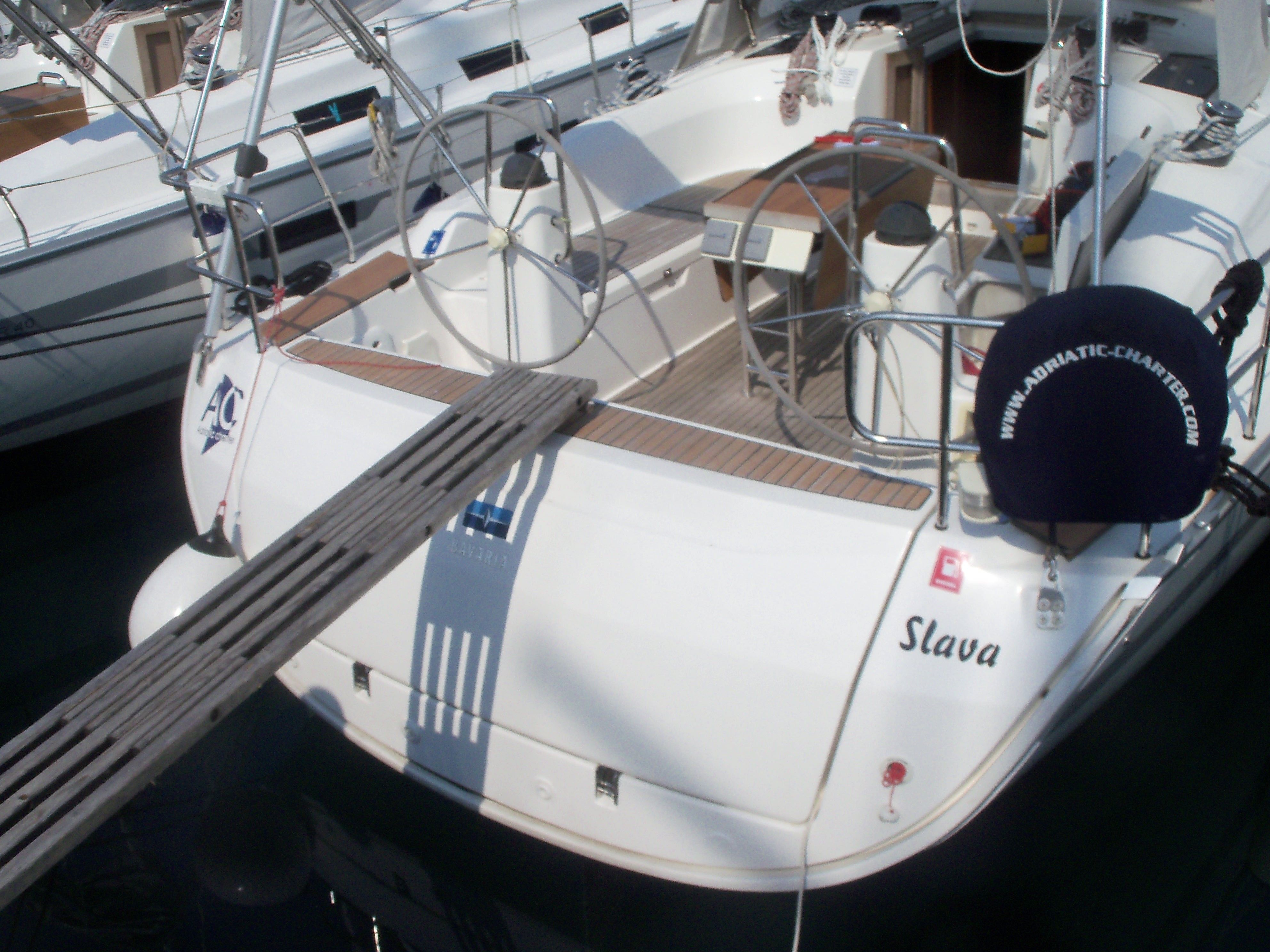 Bavaria Cruiser 40 | Slava