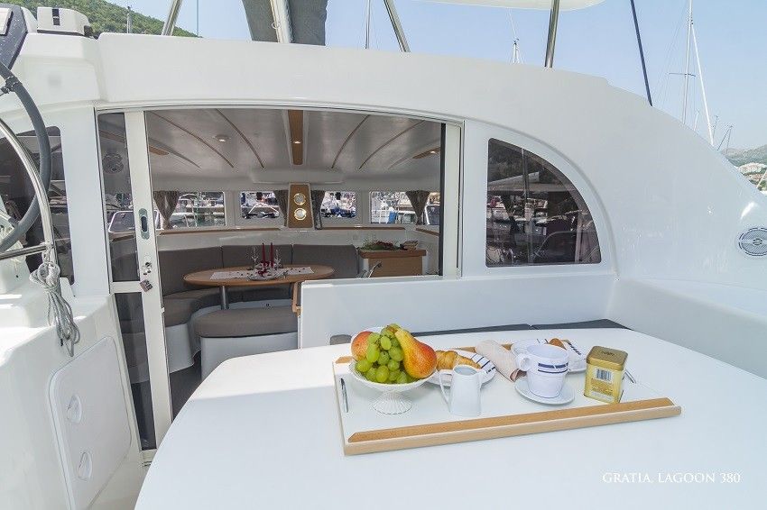 Lagoon 380 S2 | Gratia
