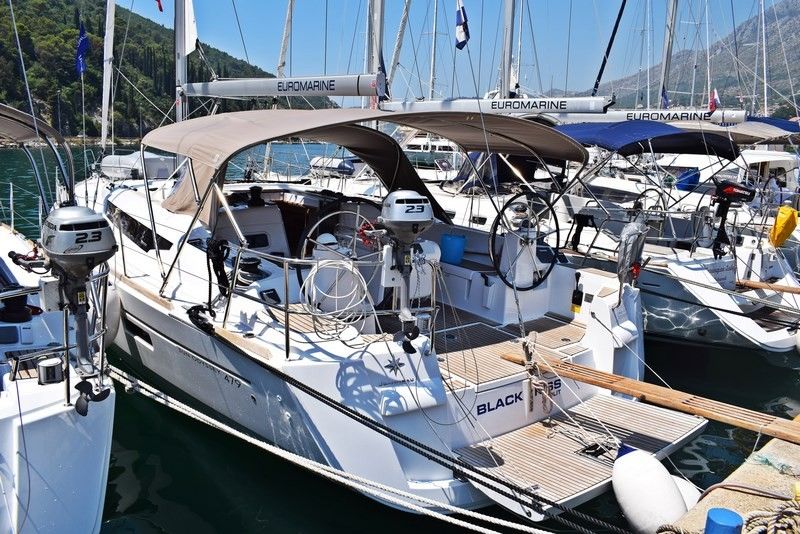 Jeanneau Sun Odyssey 479 | Black Kiss