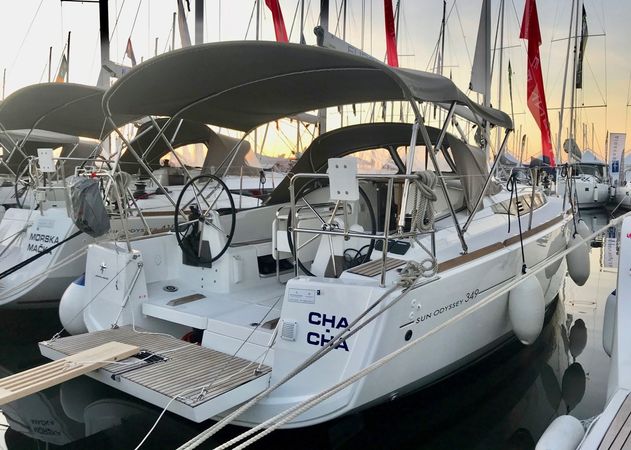 Jeanneau Sun Odyssey 349 | Cha-Cha