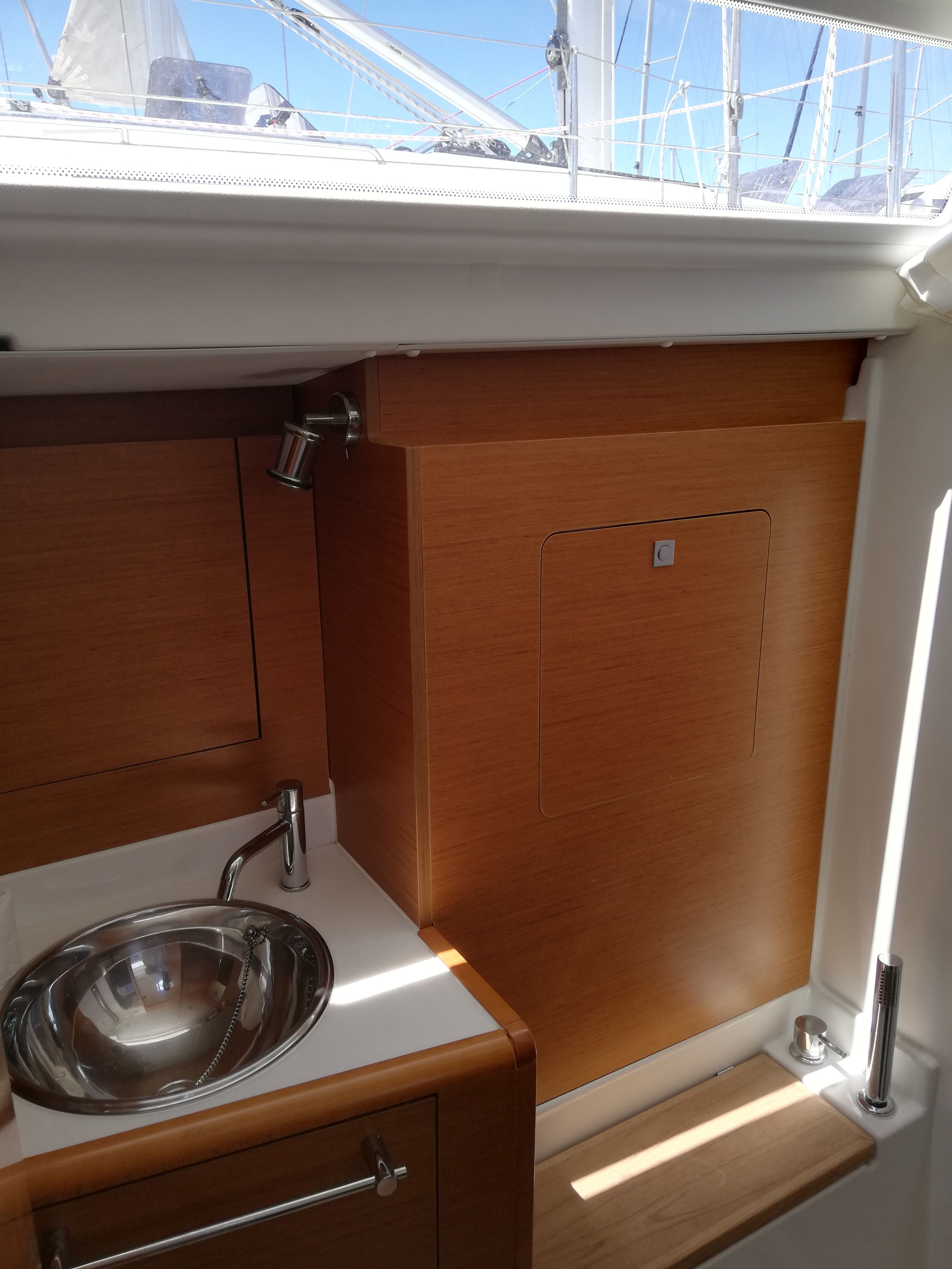 Jeanneau Sun Odyssey 449 | Winx