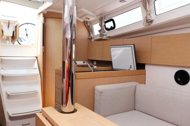 Beneteau Oceanis 35.1 | Aquarius