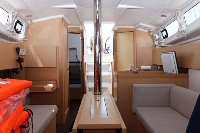 Beneteau Oceanis 35.1 | Aquarius