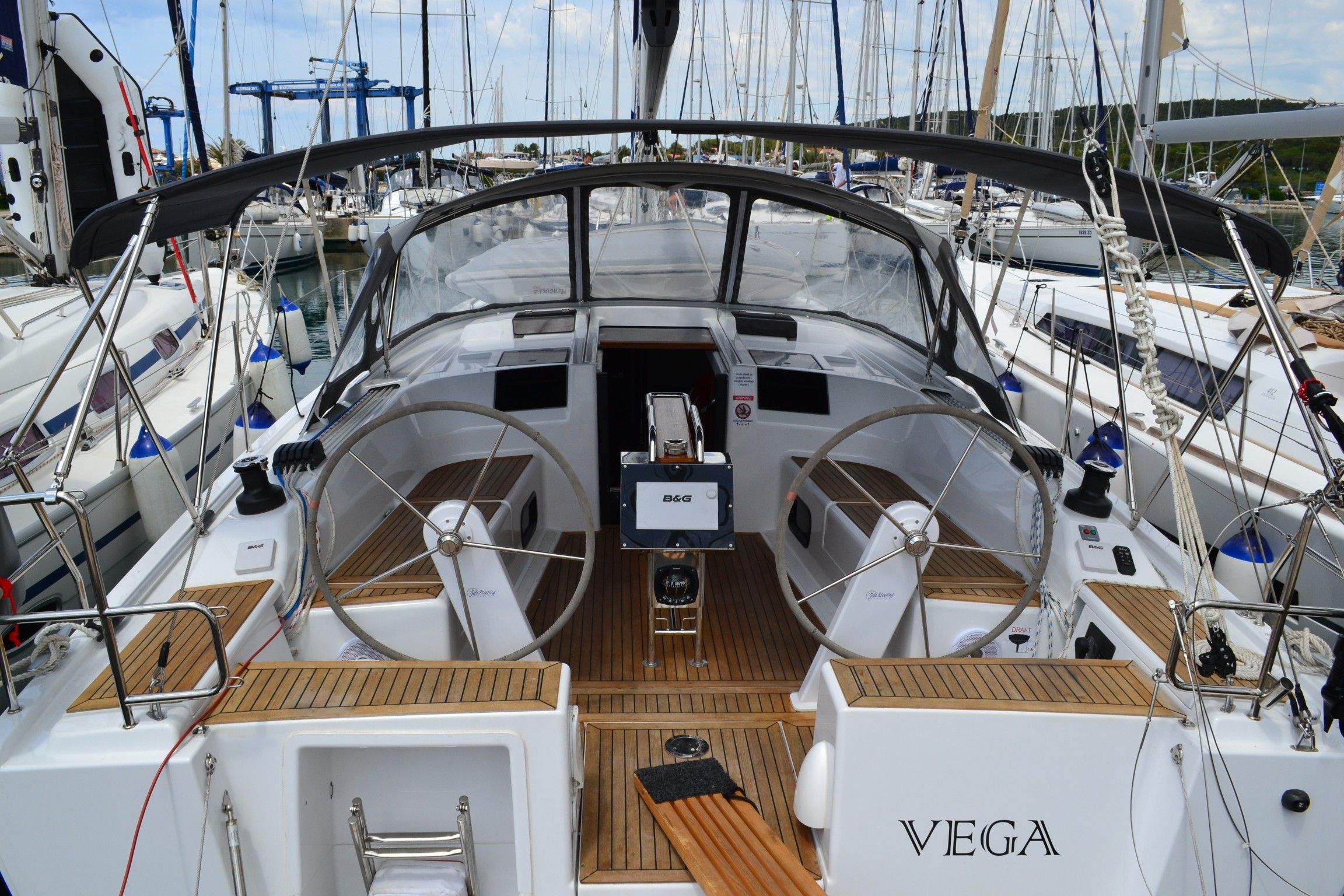 Hanse 415 | Vega