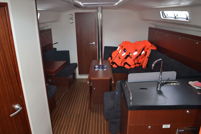 Hanse 415 | Vega