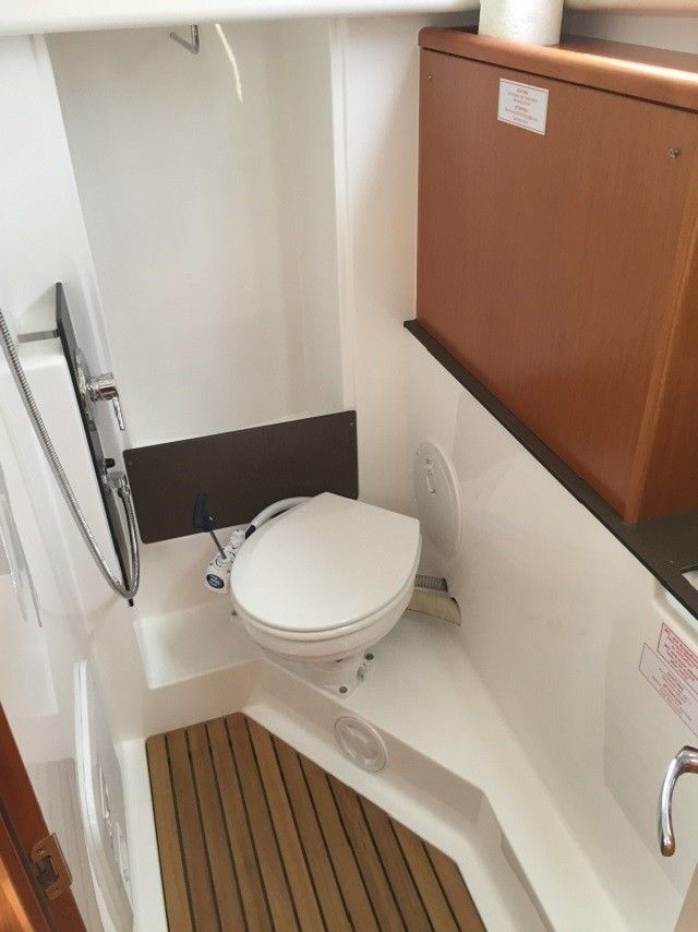 Bavaria Cruiser 34 | Tika