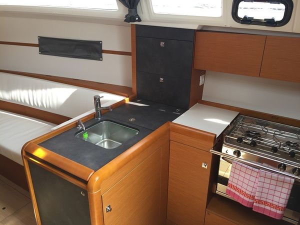 Jeanneau Sun Odyssey 349 | Vita