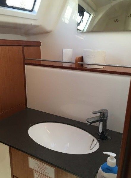 Bavaria Cruiser 37 | Mimi