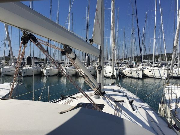 Bavaria Cruiser 40 | Vuga