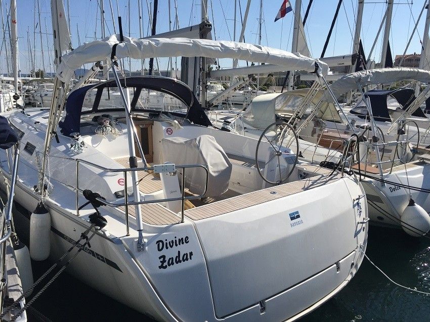 Bavaria Cruiser 46 | Divine
