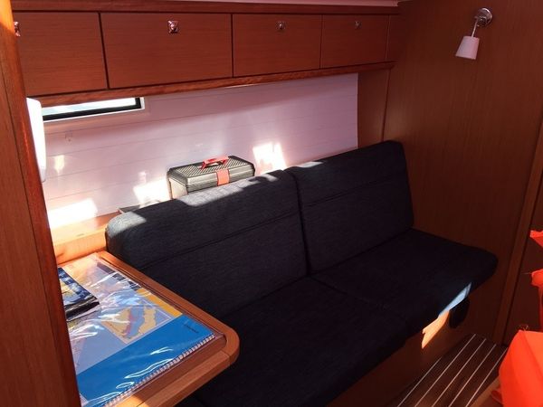 Bavaria Cruiser 37 | Gale