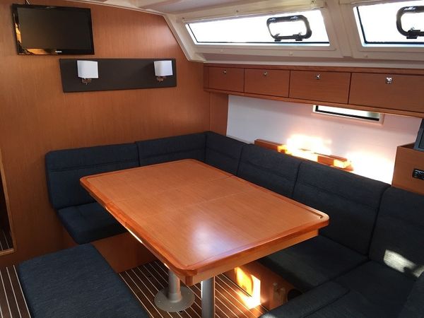 Bavaria Cruiser 46 | Iris 1