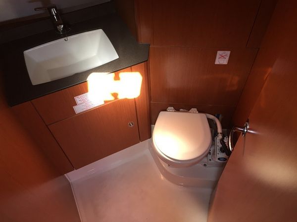 Bavaria Cruiser 41 | Lucky