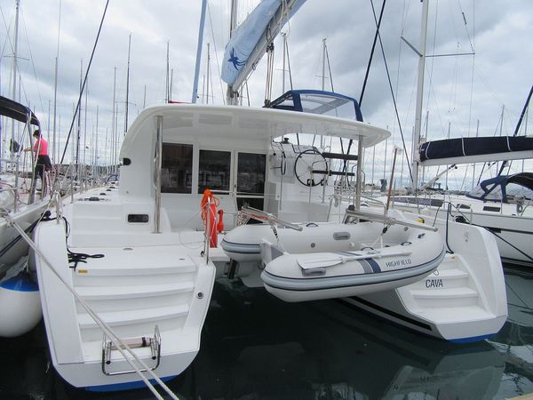 Lagoon 39 | Cava
