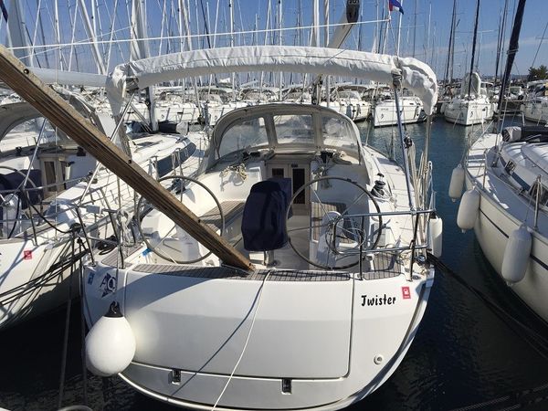 Bavaria Cruiser 37 | Twister