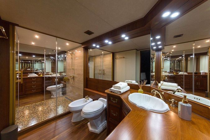 Broward 30 | Auriane