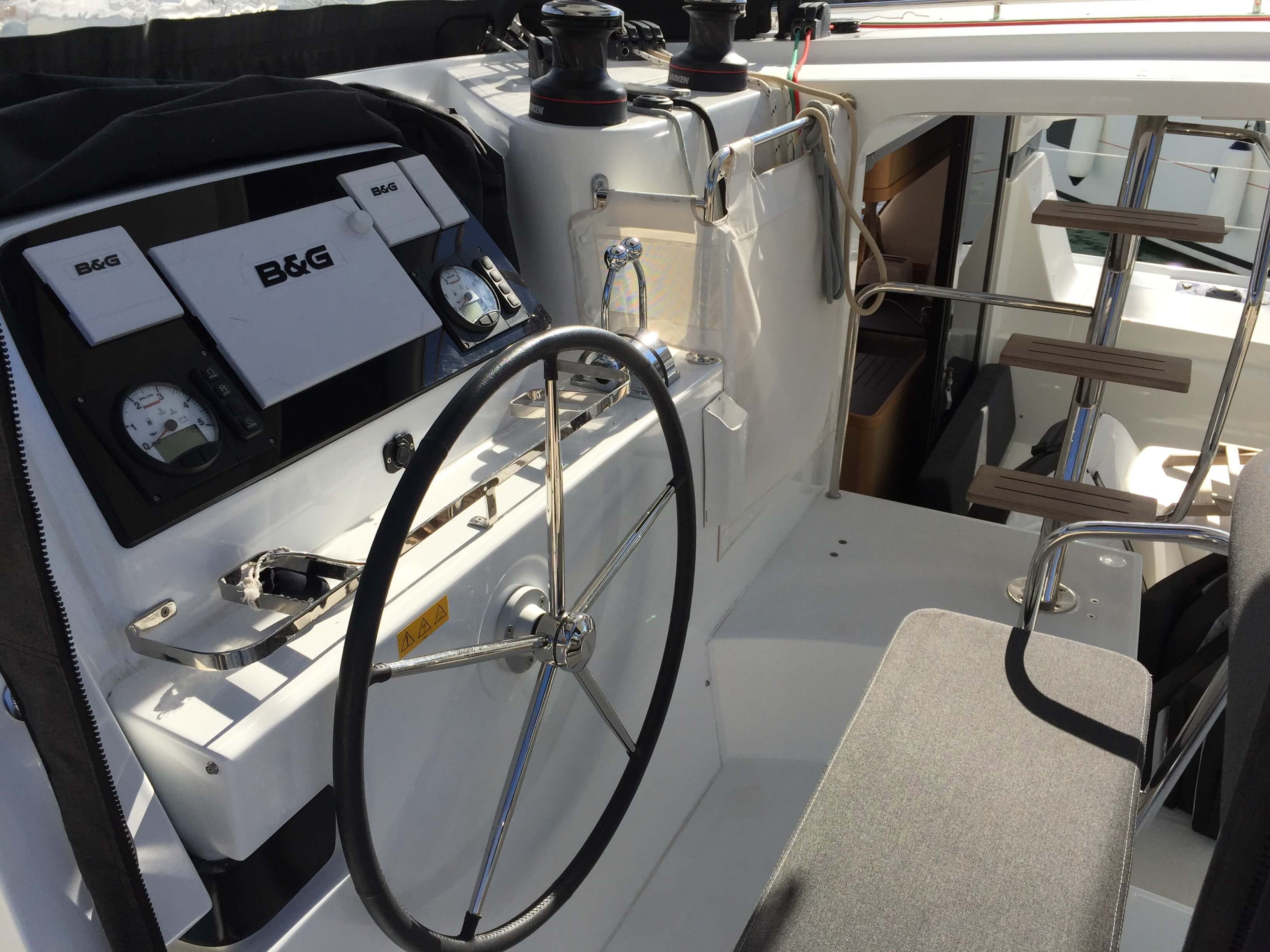 Lagoon 42 | Leggiero