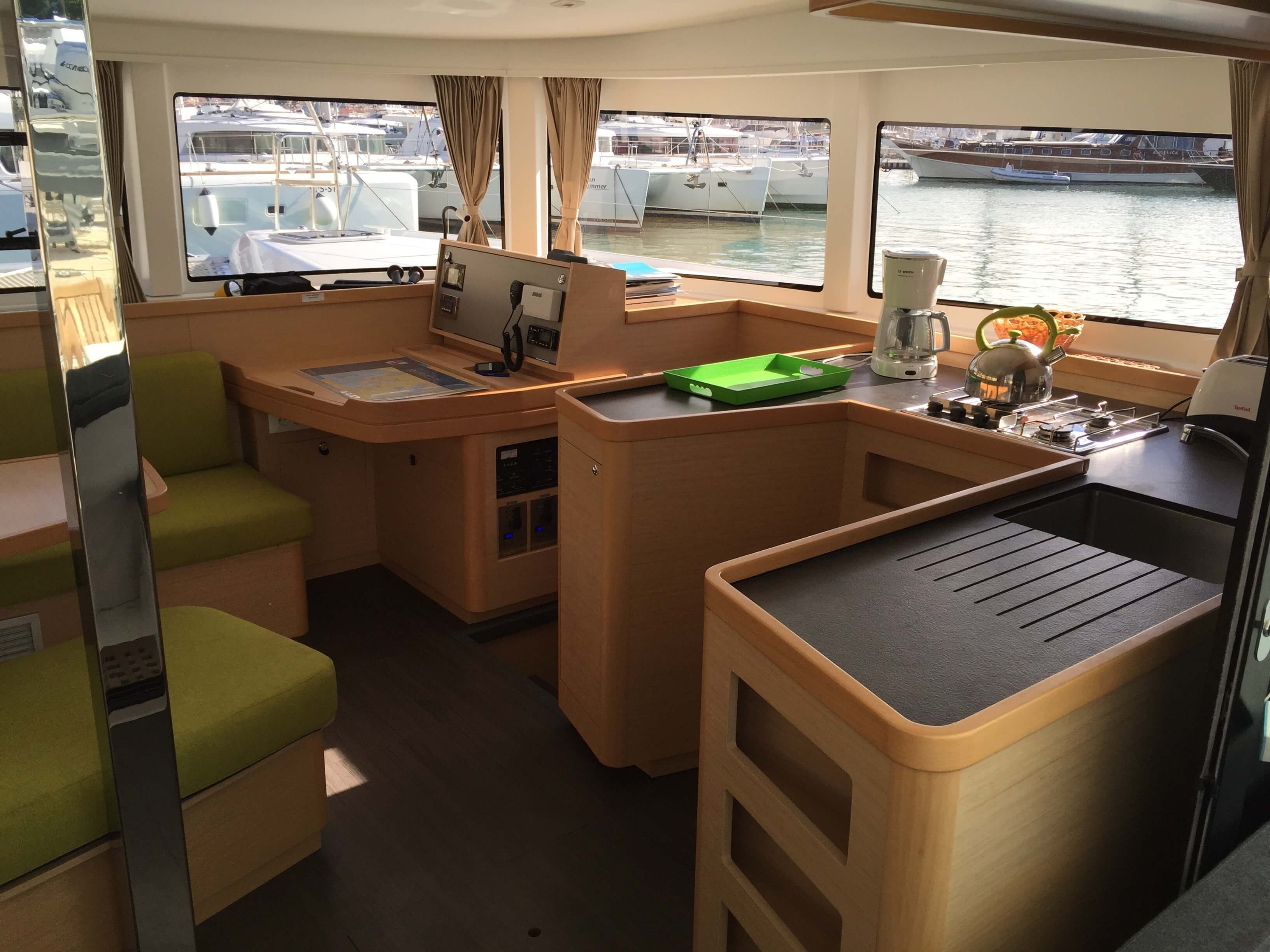 Lagoon 42 | Leggiero