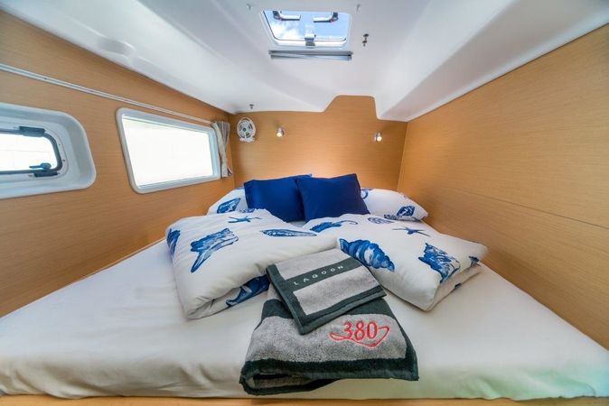 Lagoon 380 S2 | Queen Mia