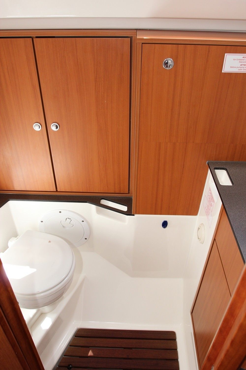 Bavaria Cruiser 36 | Adora