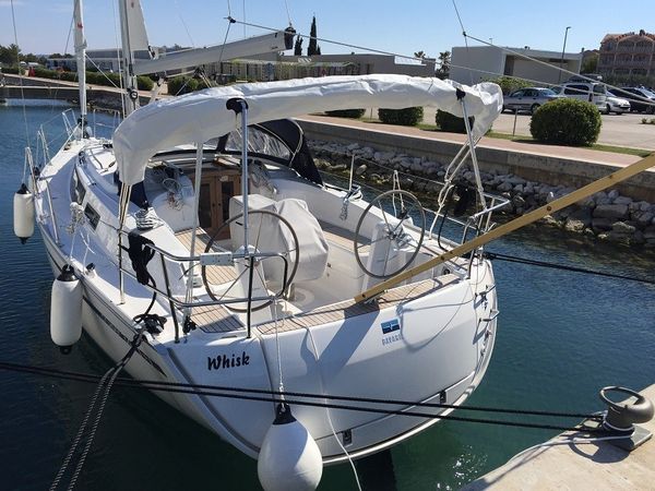 Bavaria Cruiser 34 | Whisk