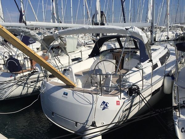 Bavaria Cruiser 37 | Whiff