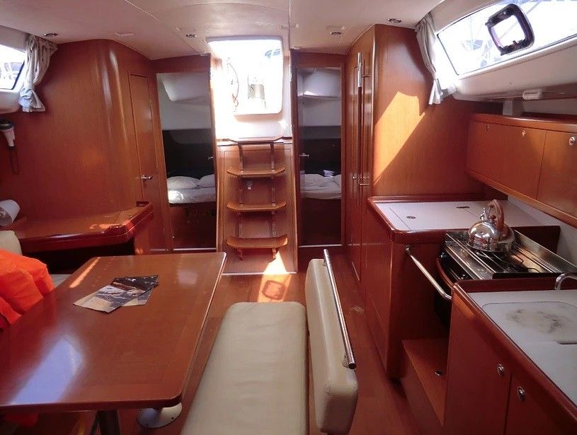 Beneteau Oceanis 43 | Magnolia