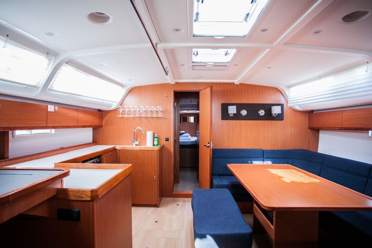 Bavaria Cruiser 51 | Summer Smile