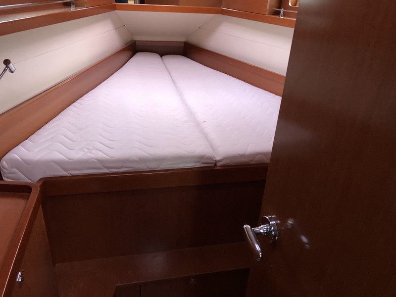Beneteau Oceanis 41 | Slunicko