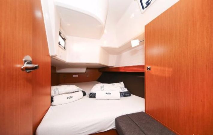 Bavaria Cruiser 37 | Bella Angelina