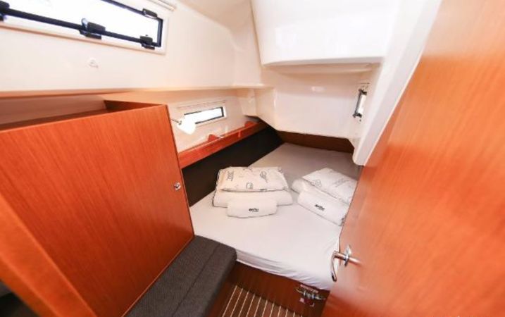 Bavaria Cruiser 37 | Bella Angelina