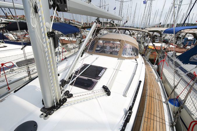 Bavaria Cruiser 34 | Chiara