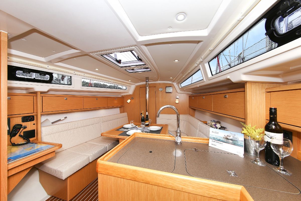 Bavaria Cruiser 34 | Chiara