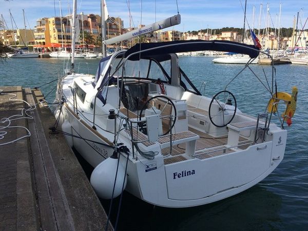Beneteau Oceanis 38 | Felina