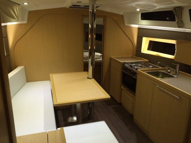 Beneteau Oceanis 38 | Felina