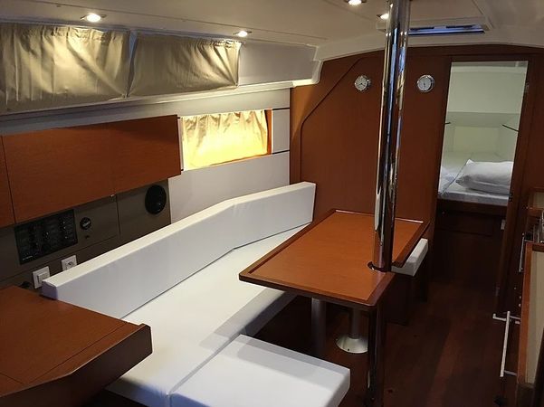 Beneteau Oceanis 35 | Vendy