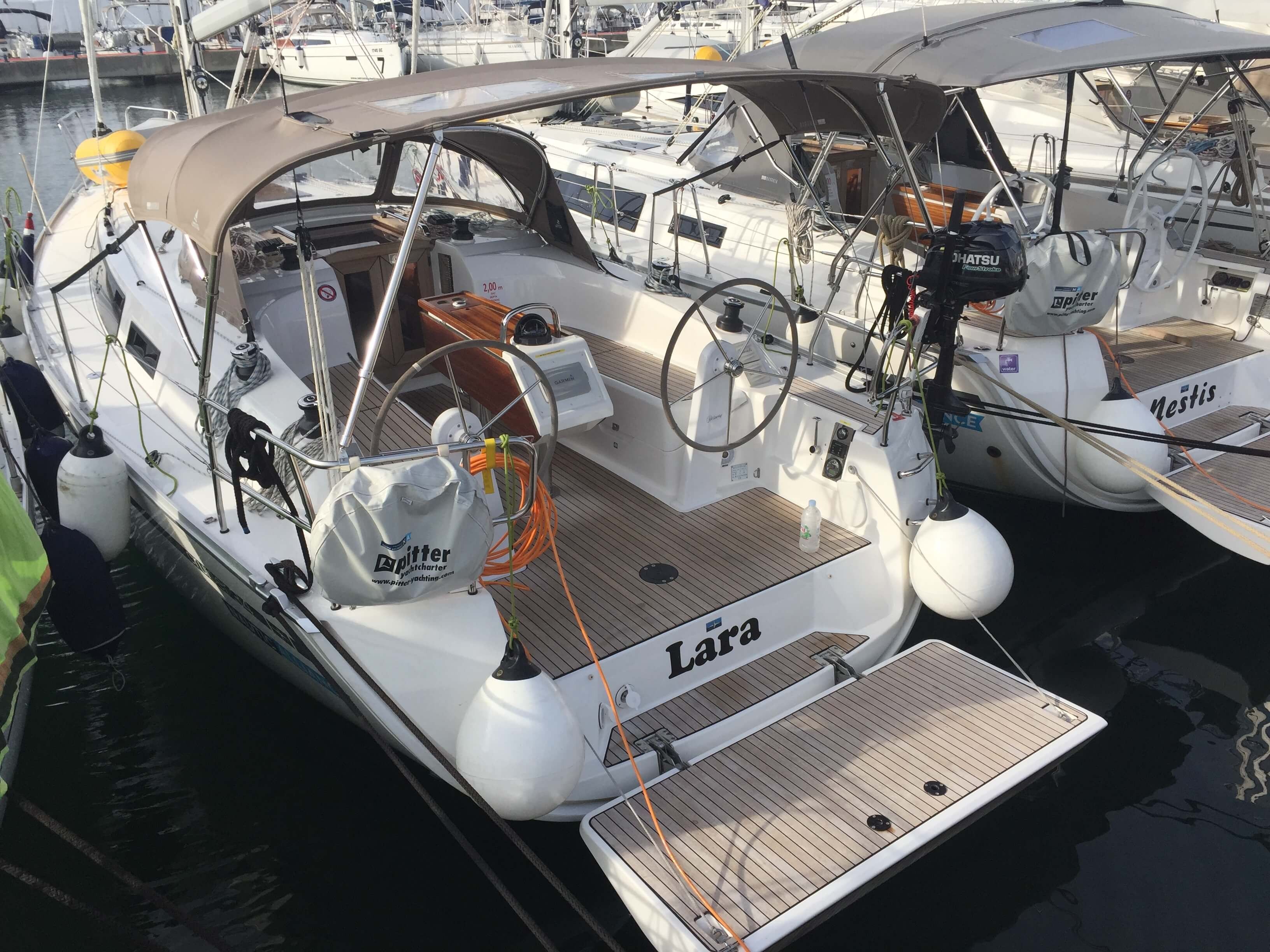 Bavaria Cruiser 34 | Lara