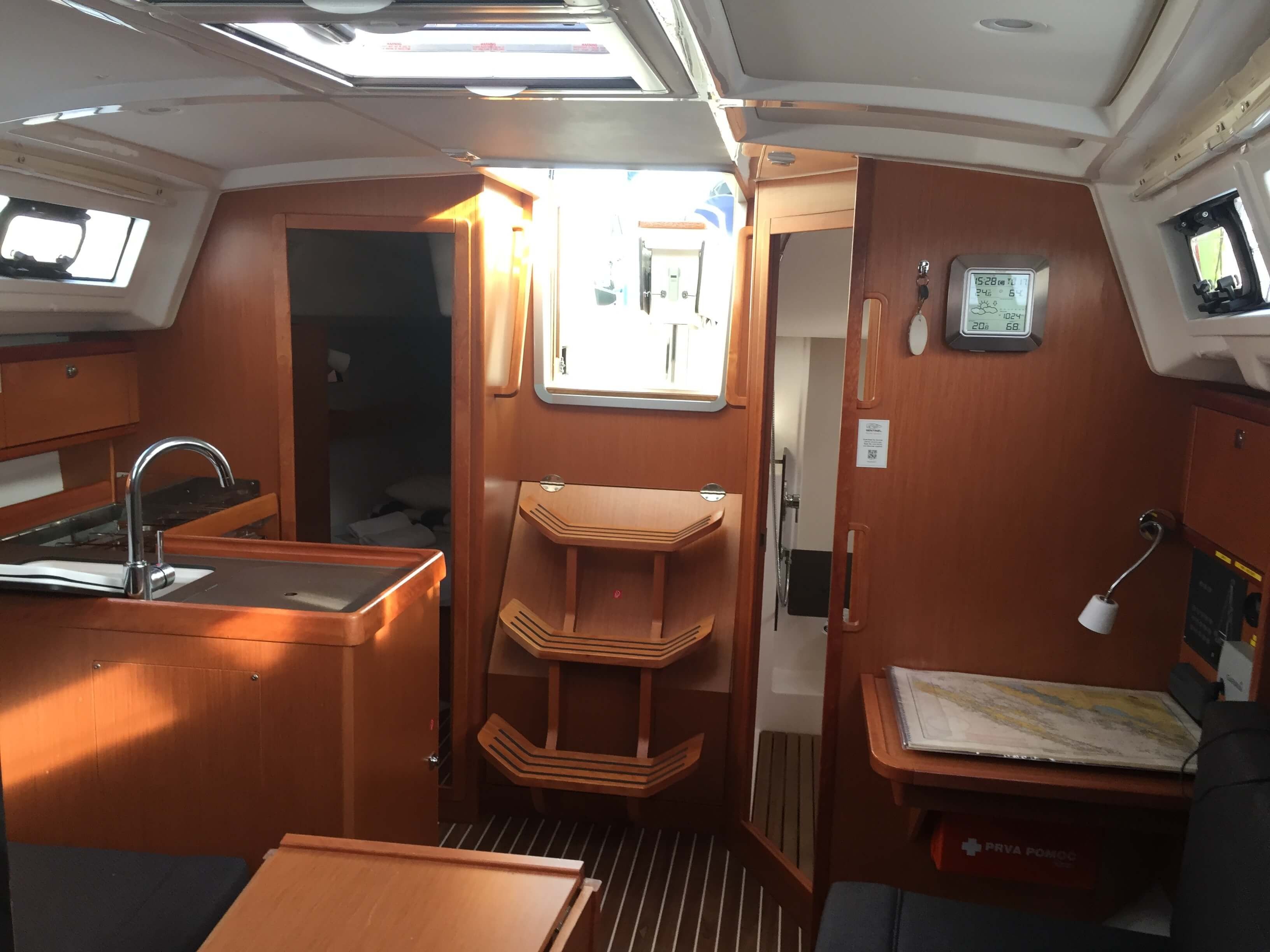 Bavaria Cruiser 34 | Lara