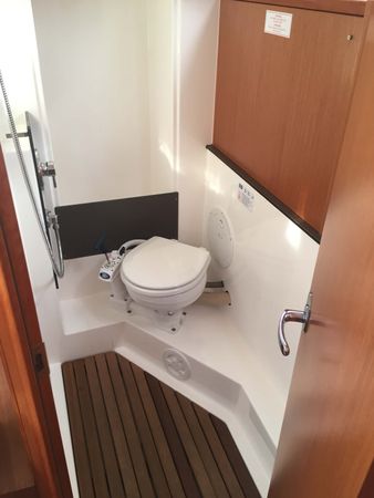 Bavaria Cruiser 34 | Lara