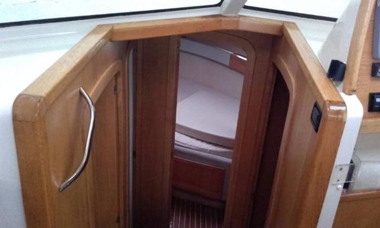 SAS Vektor Adriana 36 | Mira