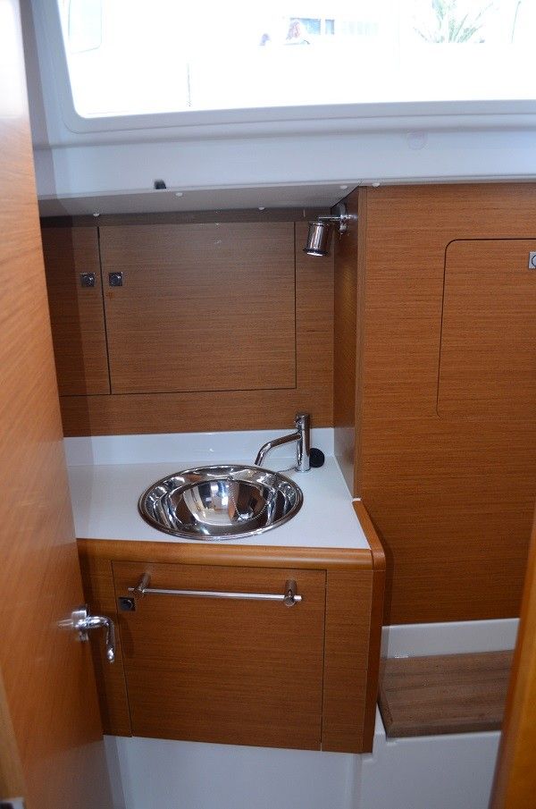 Jeanneau Sun Odyssey 419 | Luka Ploce