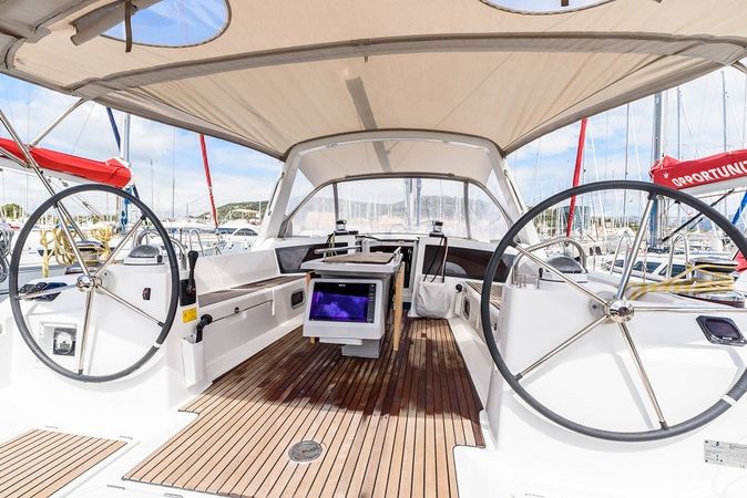 Beneteau Oceanis 48 | Gold One