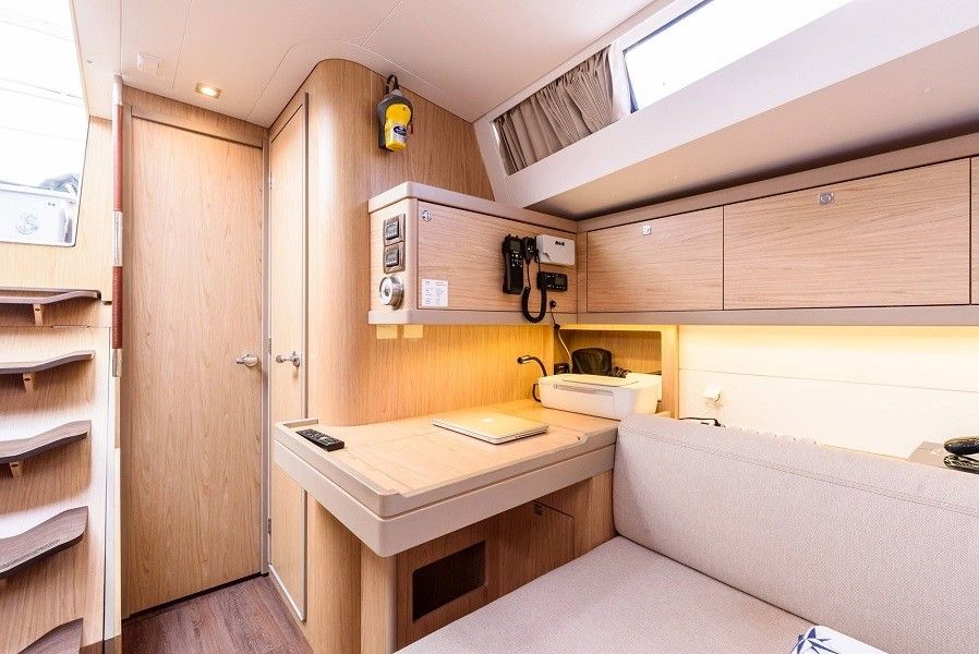 Beneteau Oceanis 48 | Gold One
